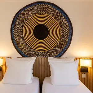 hotellátogatás